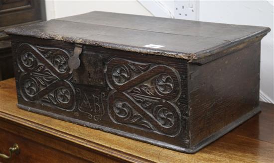 An oak bible box, W.62cm